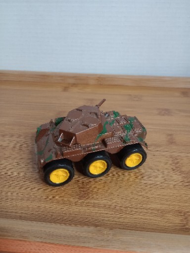 Vintage 1970&rsquo;s TootsieToy 5&Prime; Metal Mark 2 Armored Car Military British Army