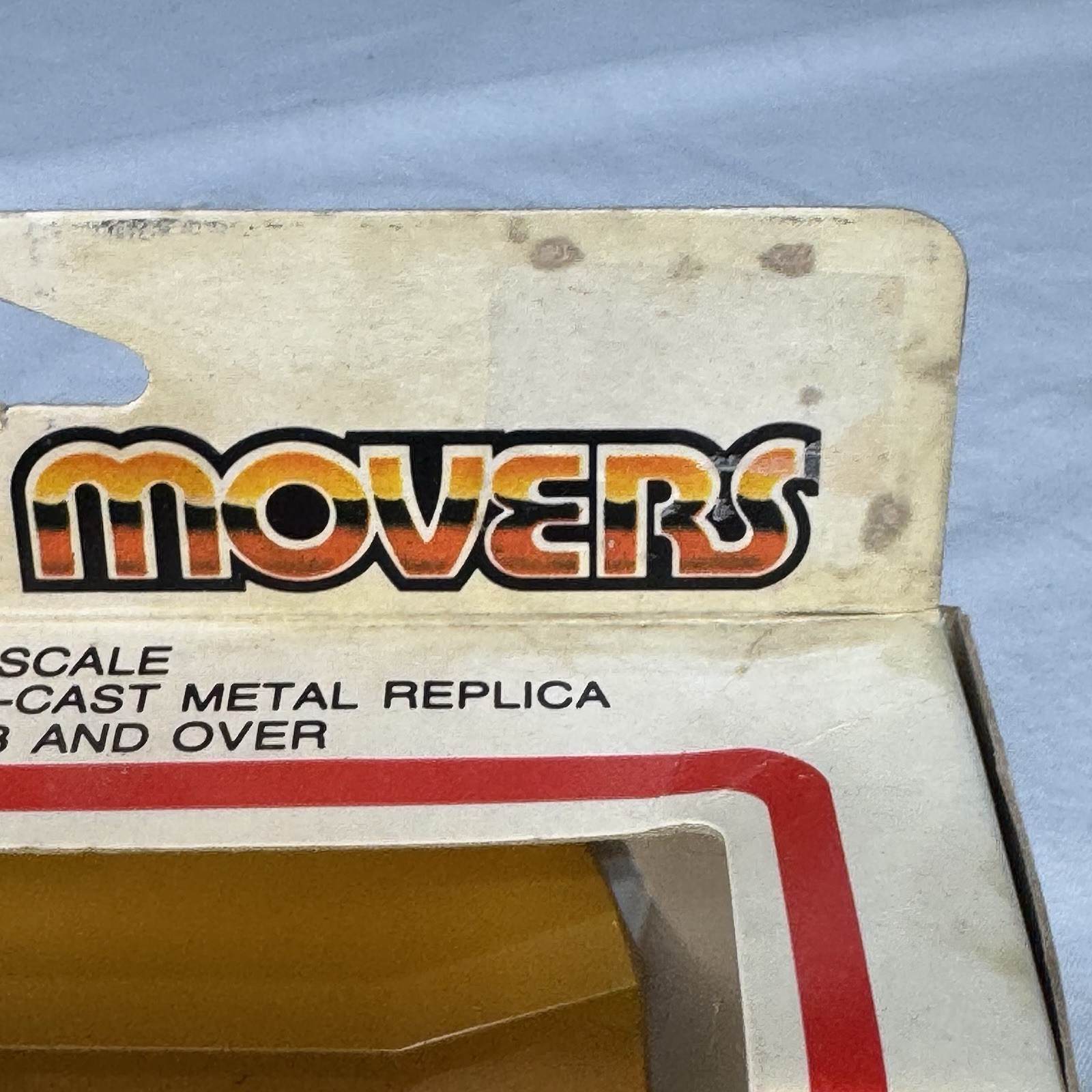 NEW Vintage ERTL MIGHTY MOVERS 1/64 SCALE International IH HAULER 350 #1852 NIB