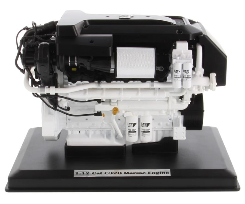 DIECAST MASTERS,Marine engine CATERPILLAR C32B, 1/12, DCM85707