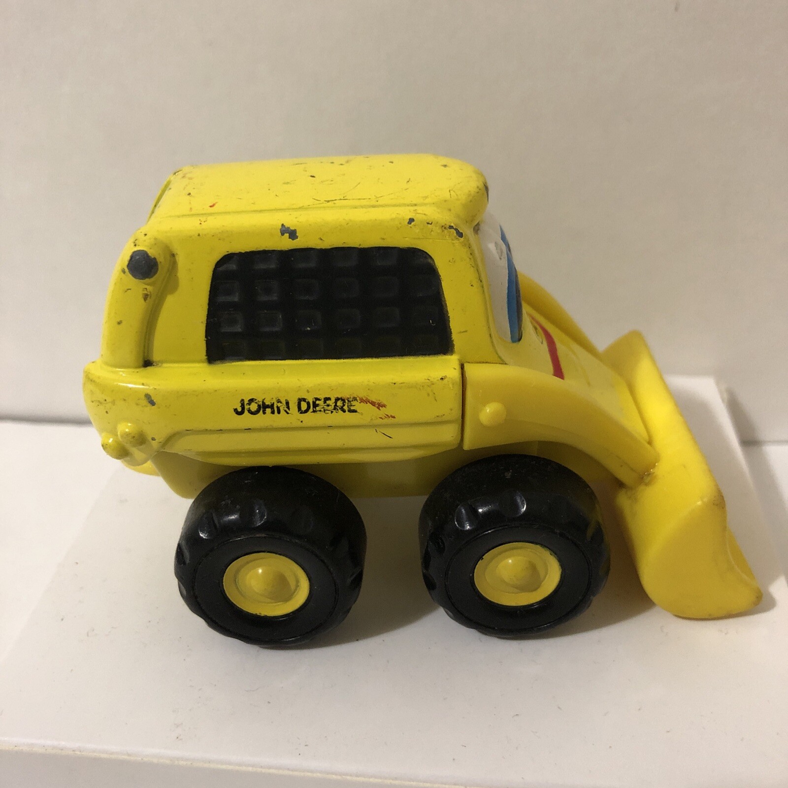 Ertl John Deere Loader Die Cast Toy