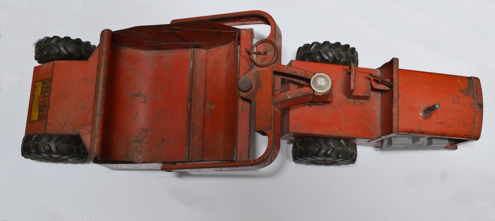 150’s Vintage Structo Earth Scraper Pressed Steel Toy