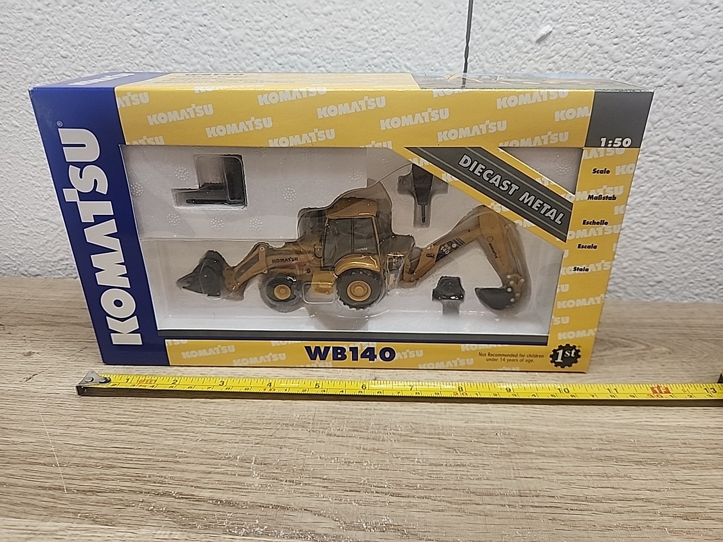 First Gear Komatsu WB140 Tractor Loader Backhoe 1/50 Scale Model 50-0193 In Box