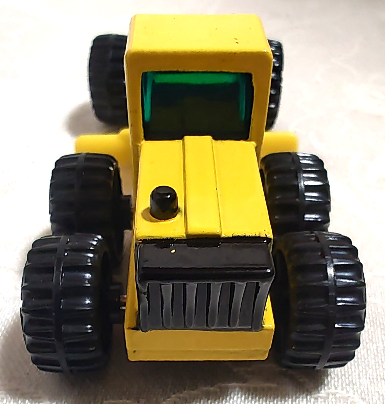 Vintage 1994 Tonka Diecast Metal Yellow Construction Road Grader 3.5&Prime; 1:64 Scale