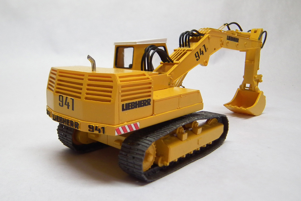 1/50 Excavator Liebherr 941 – High Quality Resin KIT by Fankit Models