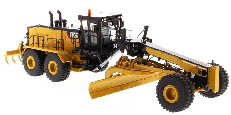 DIECAST MASTERS,CATERPILLAR 24M grader with driver ripper and metal box, 1/50…