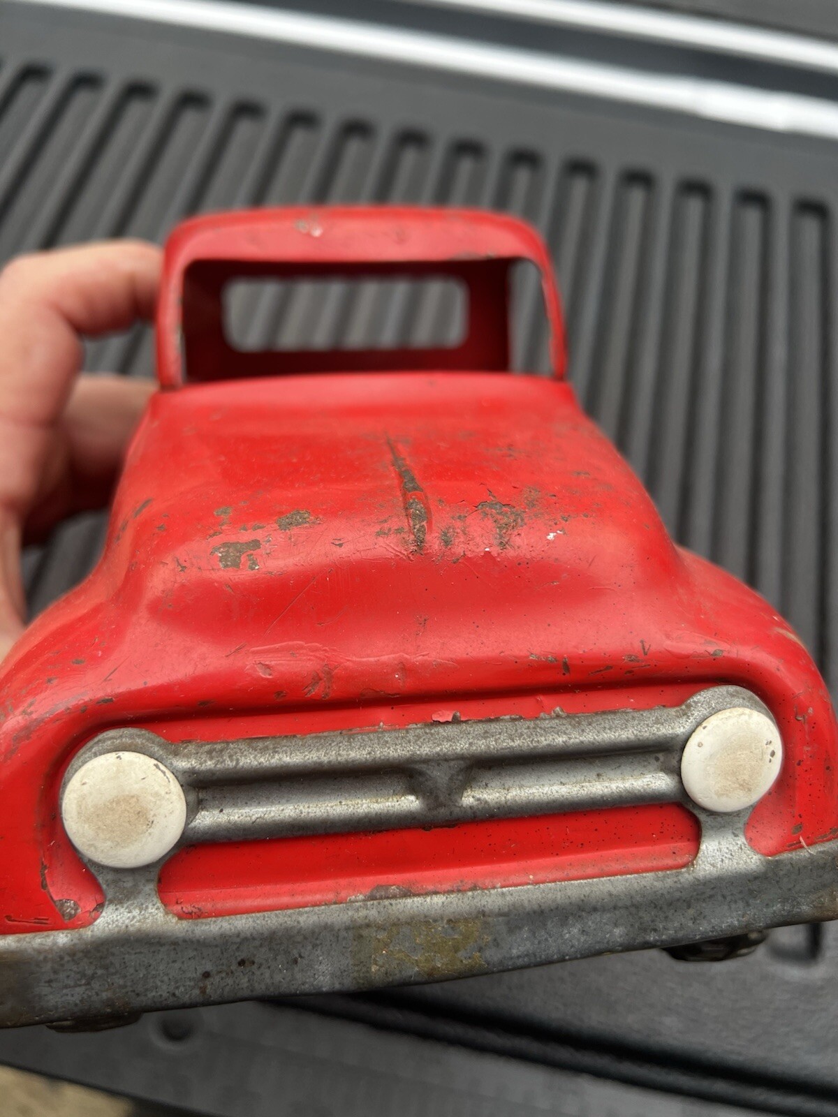 Vintage 1955 Tonka pressed steel Grain Hauler 550-5 catalog play wear & patina