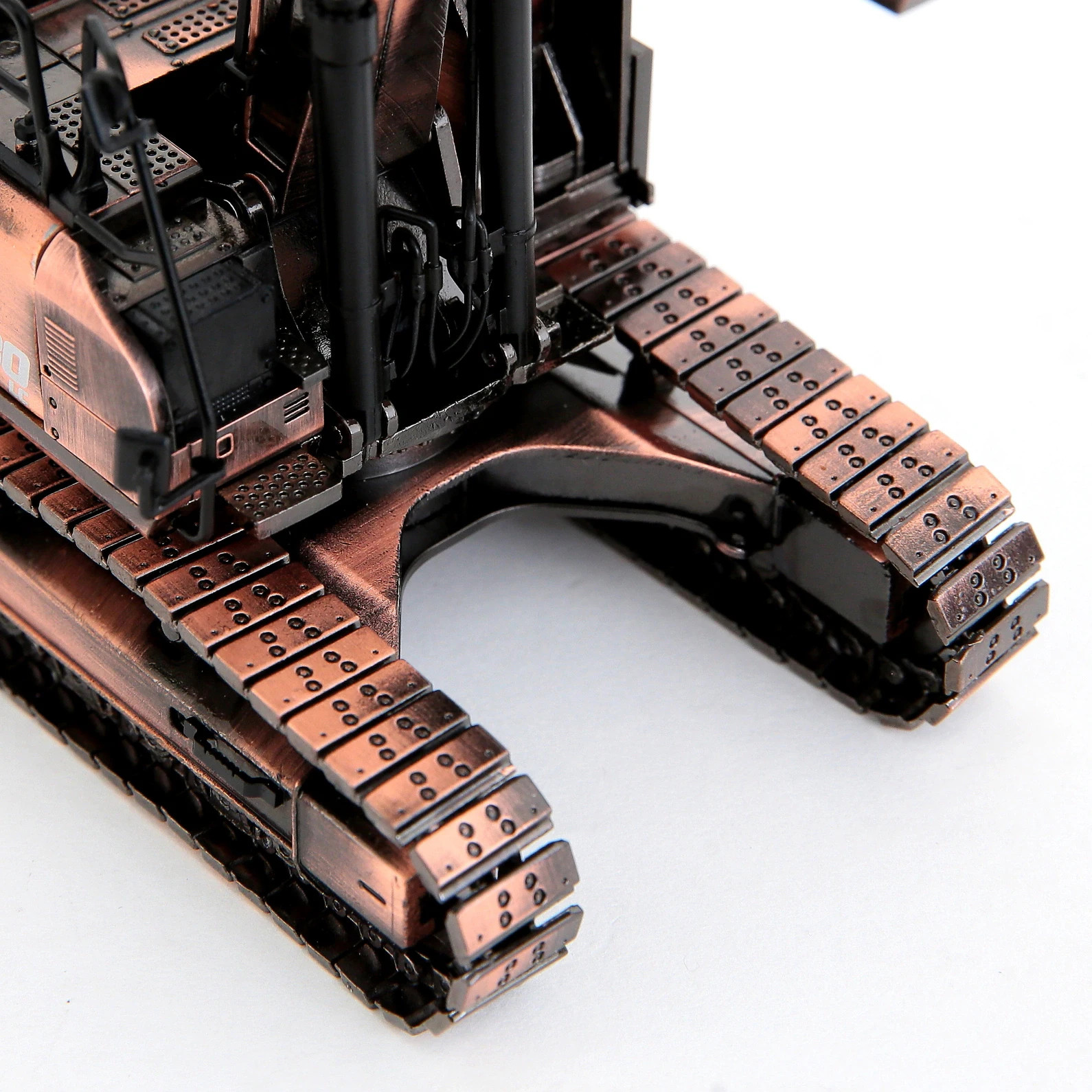 Hitachi ZX330LC-7 Magnet Scrap Handler 1/50 Diecast Model Copper Patina Limited