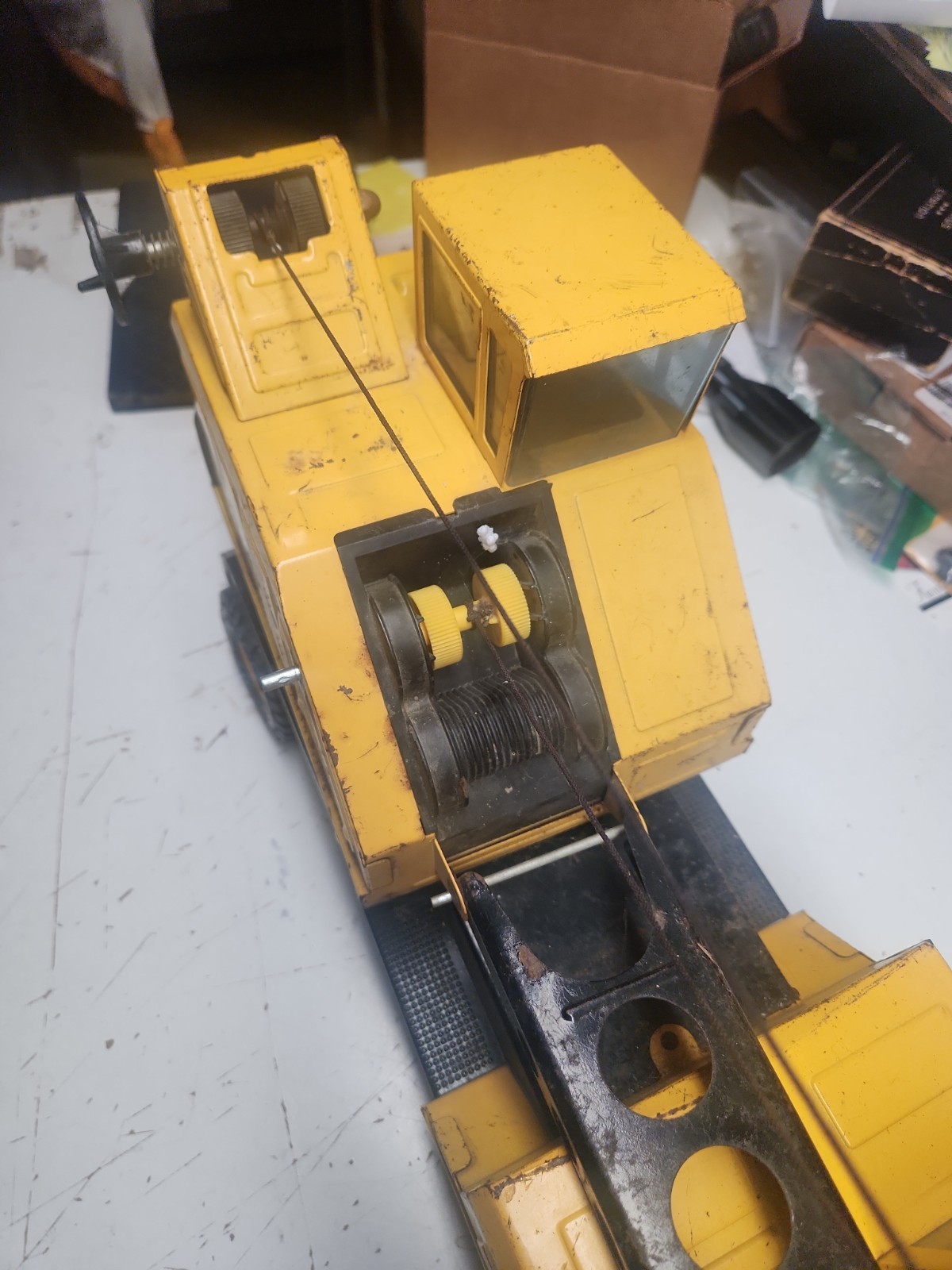 Vintage NYLINT MICHIGAN CRANE PRESSED STEEL 60&rsquo;S