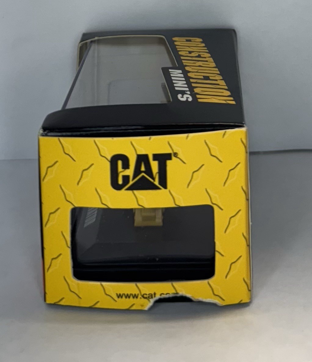 Pair Of Norscot Construction Mini Cat 906 Wheel Loader & 315C L Excavator