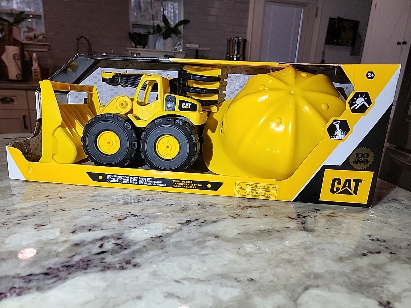 CAT Construction Fleet Play Sand Set Hard Hat Tools Dump Trump Wheeled Excavator