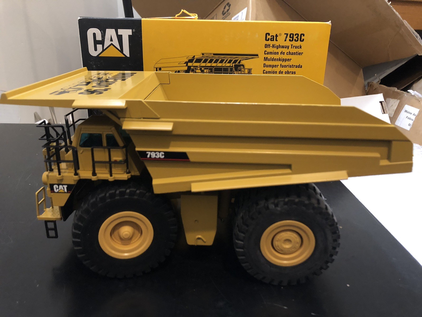 NZG #403 CAT Caterpillar 793C Off-Highway Truck 1:50 Launch Edition MINExpo &rsquo;96