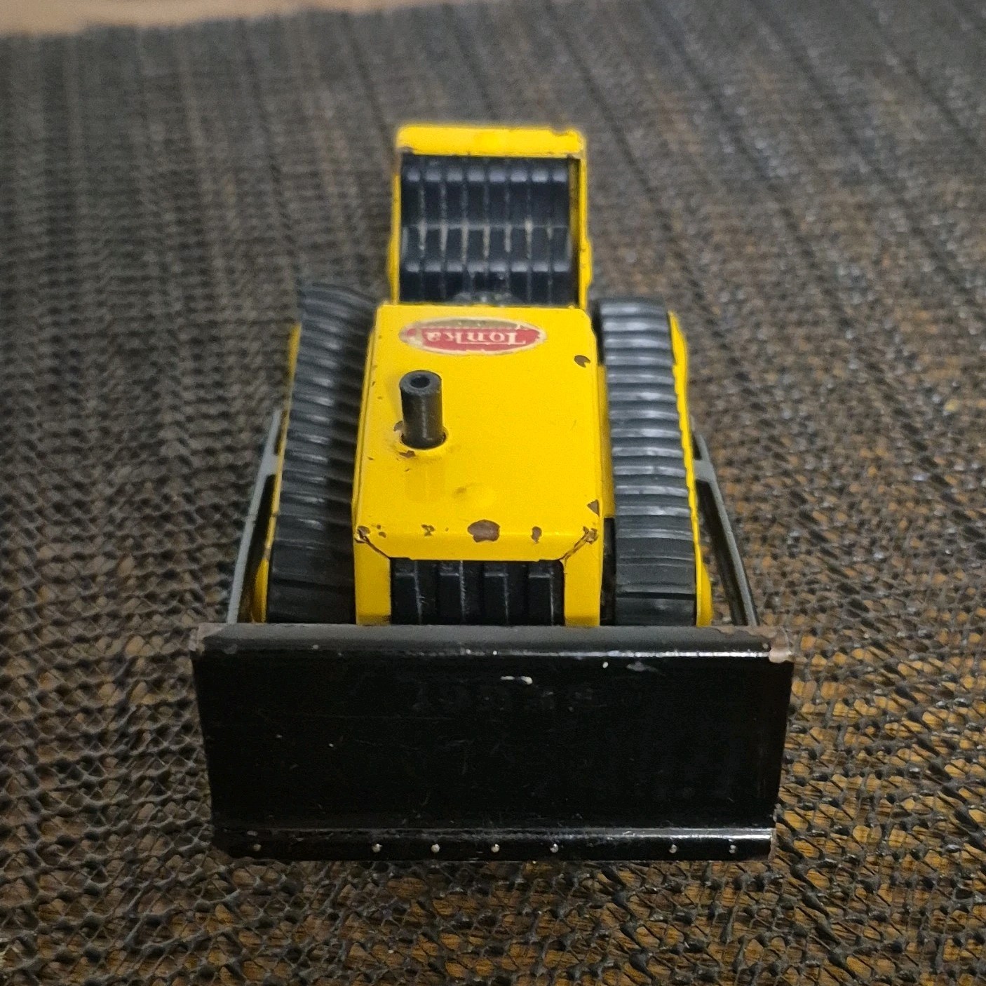Tonka Yellow & Black Bulldozer Tracked Construction Vehicle Metal/Plastic