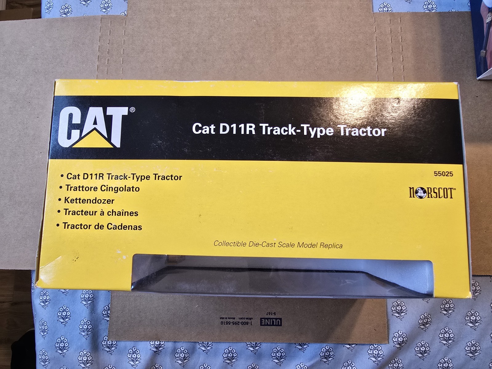 NIB 1999 Norscot 55025 1:50 Caterpillar CAT D11R Track-type Tractor Die Cast