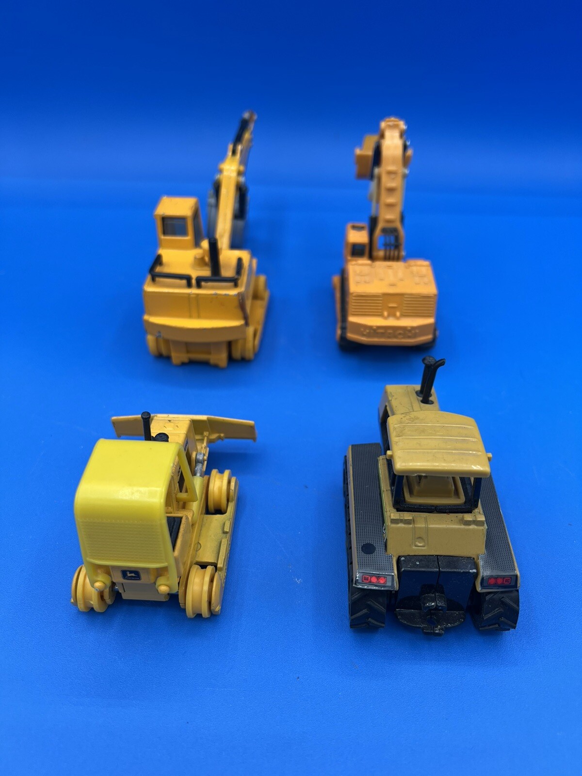 Lot 4 Pc Diecast Construction Equipment Ertl, Made In Hong Kong-FAST FREE SHIP!