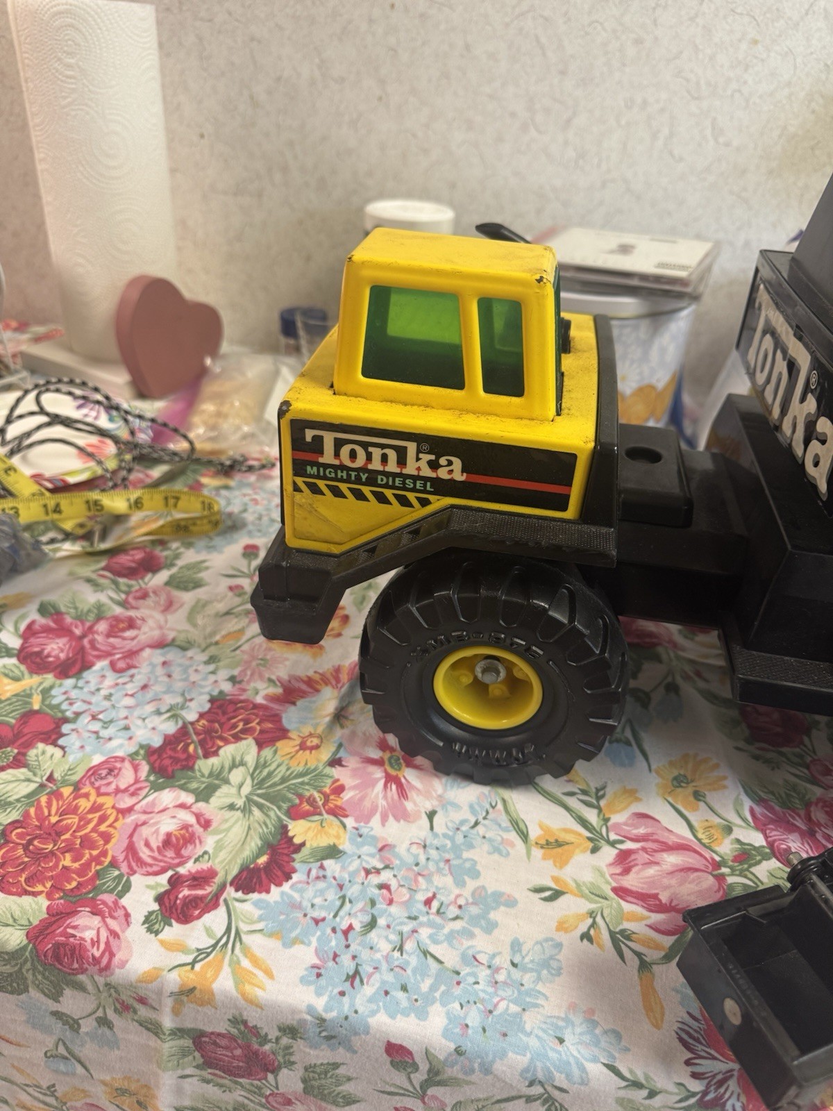 ORIGINAL TONKA MIGHTY DIESEL CRANE XMB 975 Crane Works With Crank And Line
