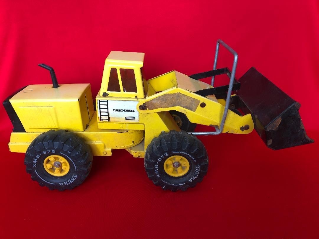 Vintage Tonka Truck Turbo Diesel Front End Loader XMB-975 Steel Construction Toy