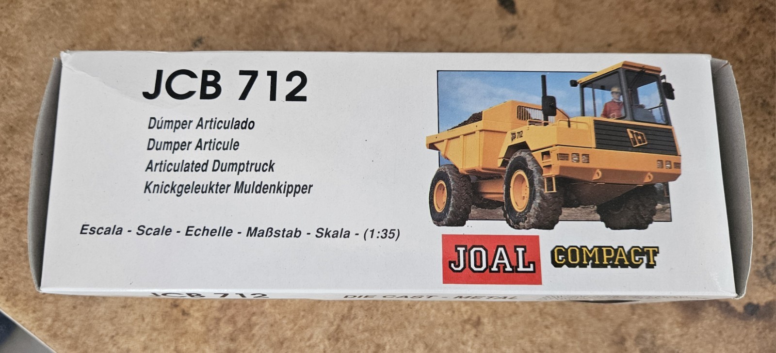 JCB 712 Articulated Dumptruck By Joal 1/35th Scale NIB