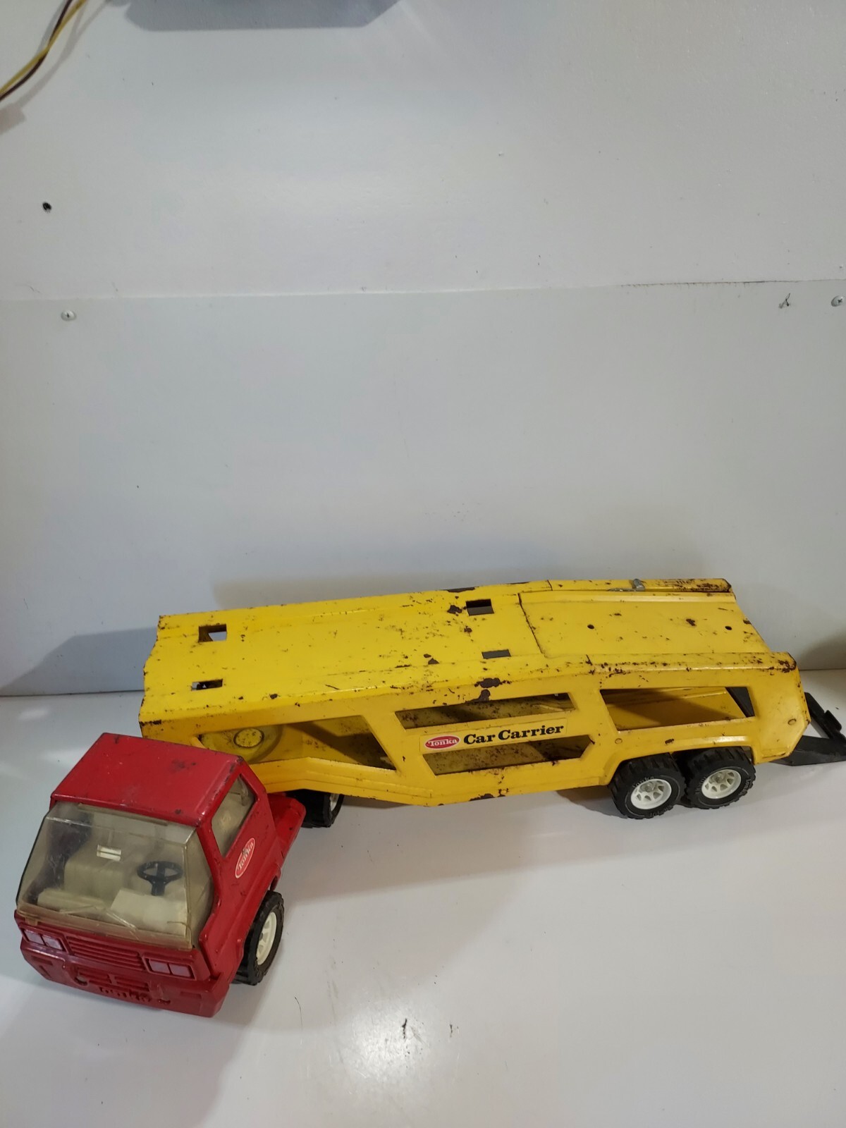 Vintage Pressed Steel Metal Tonka Car Carrier/Hauler Semi Truck Tractor Trailer