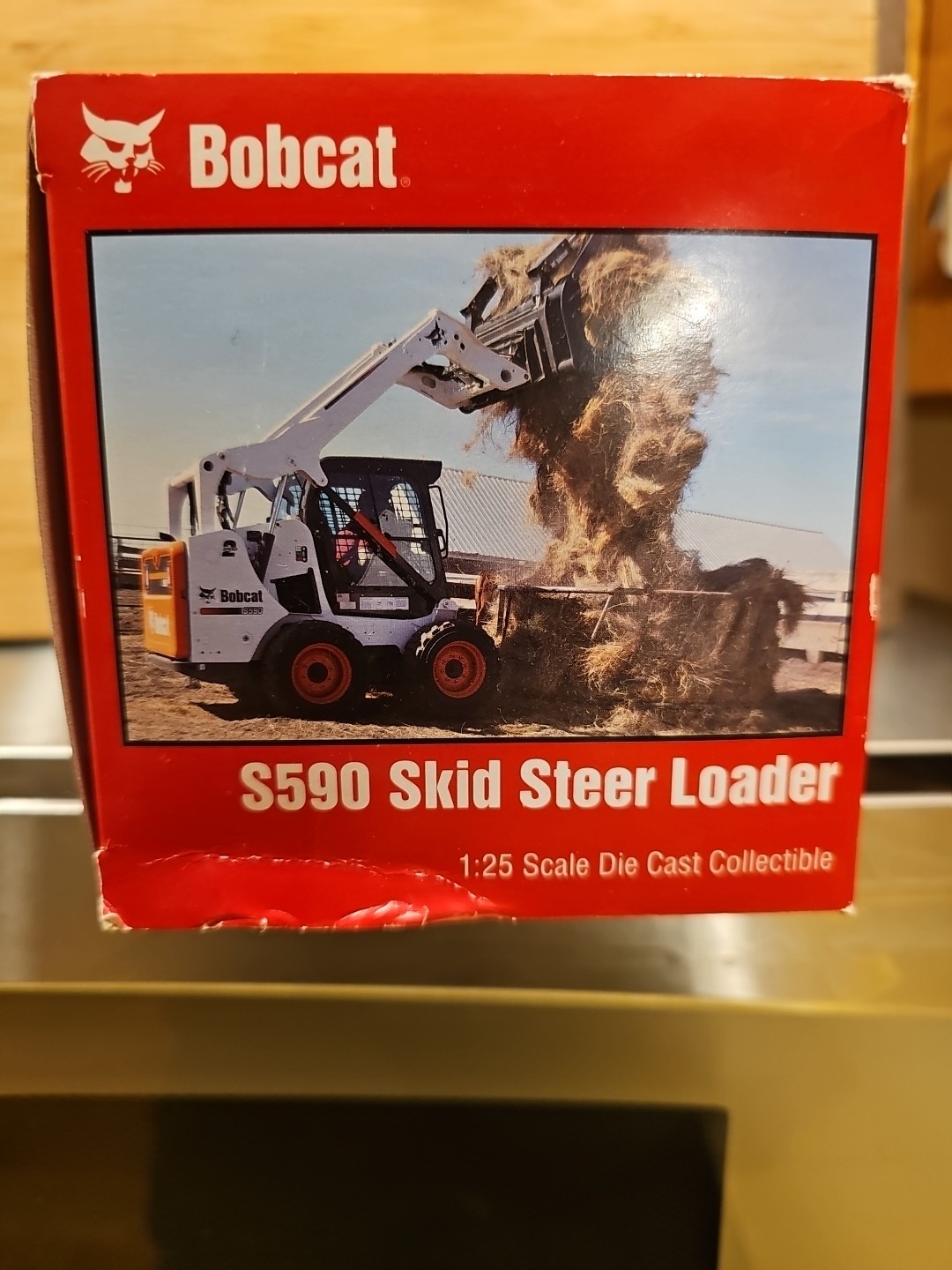 Bobcat S590 Skid-Steer Loader – Norscot 1:25 Scale Diecast Model #6989078 New