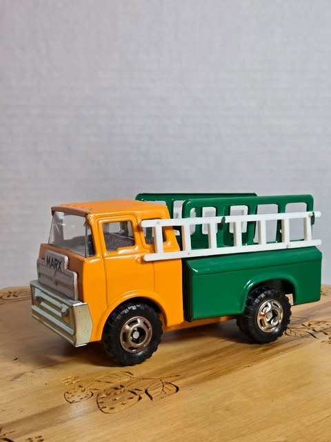 Vintage original 1971 Louis Marx Co. Stake Bed utility truck with ladder