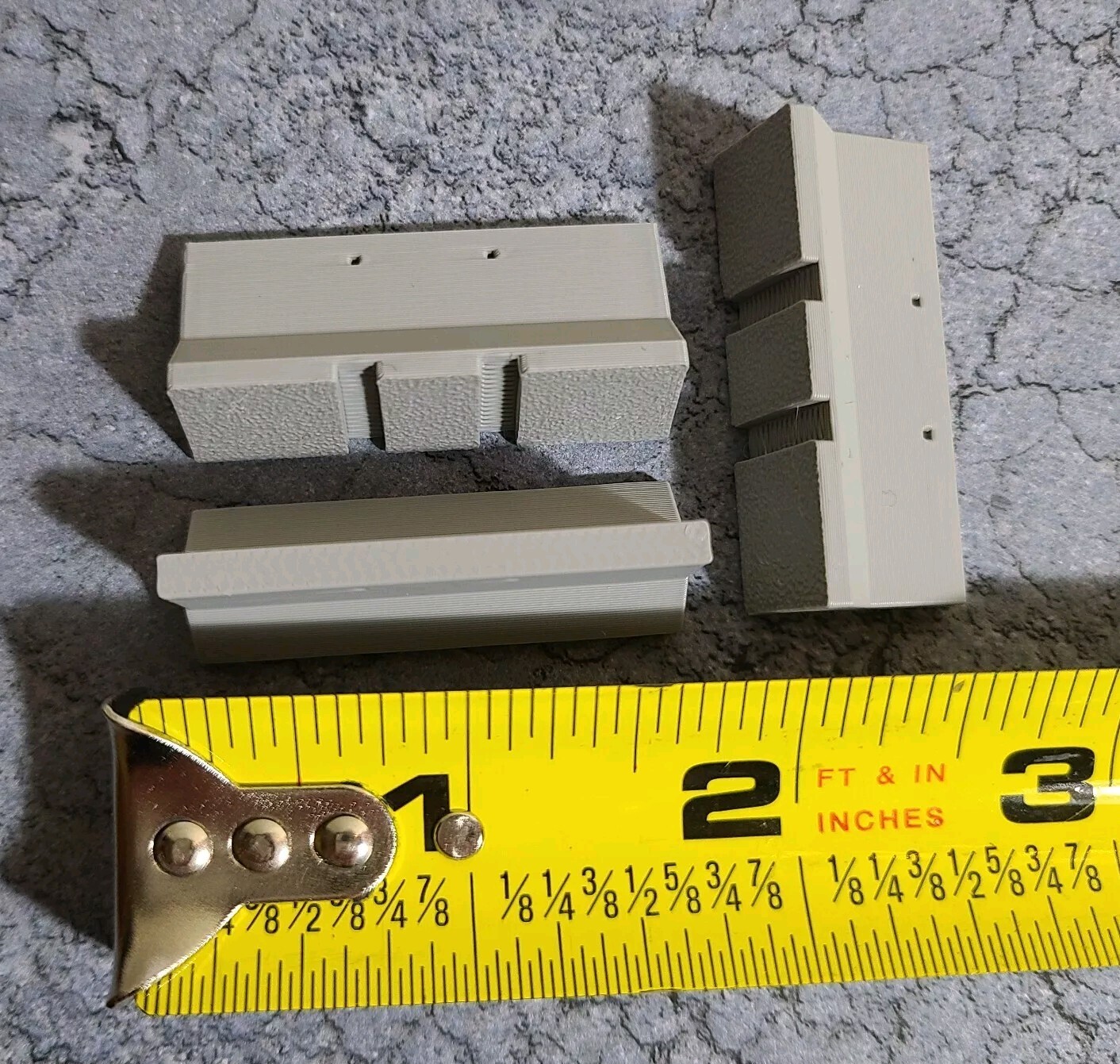1/64 Scale Jersey Highway Barriers *12 Pack* Gray. Diorama Street Race Cars