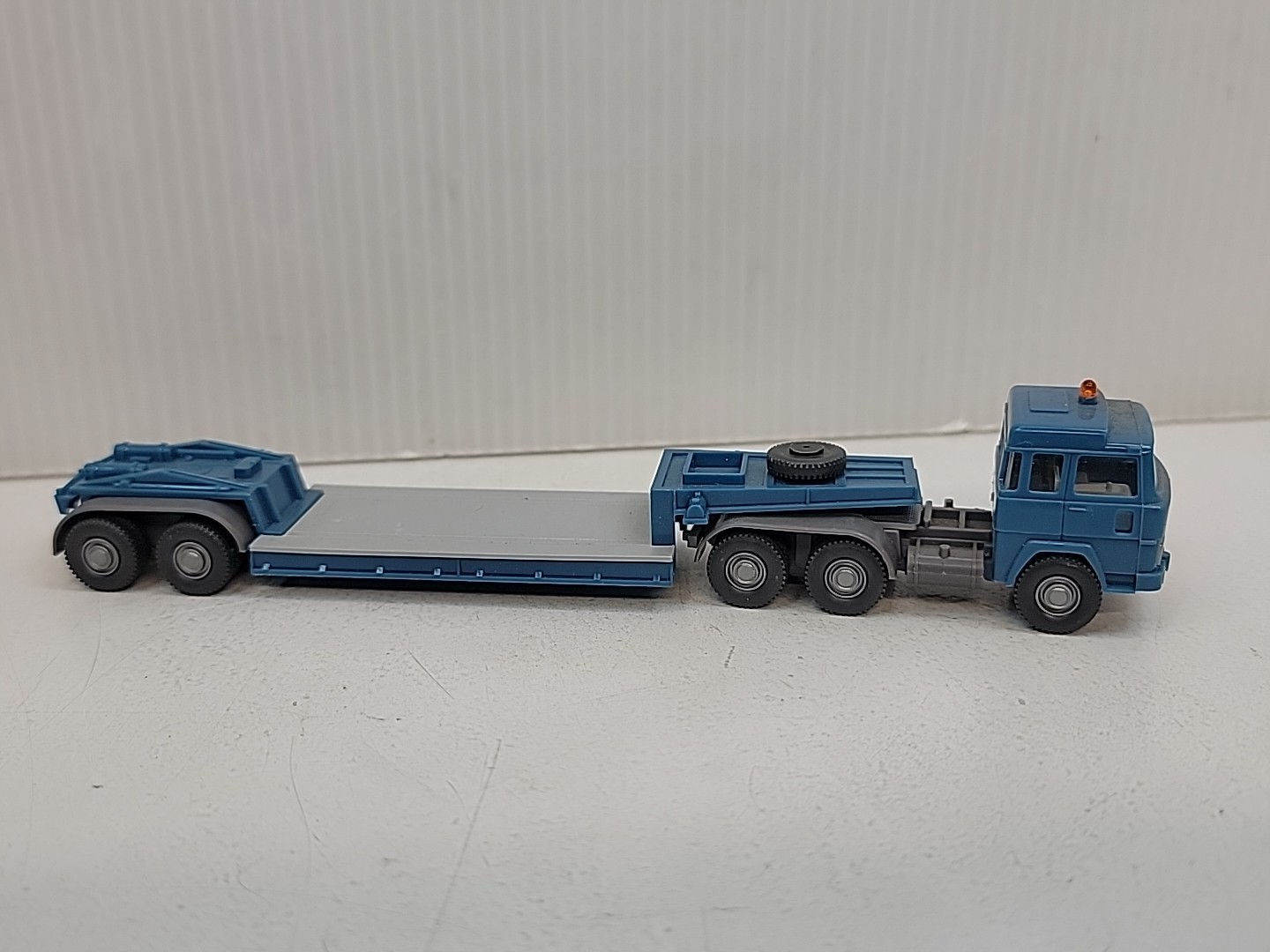 Wiking Magirus Heavy Equipment Hauler