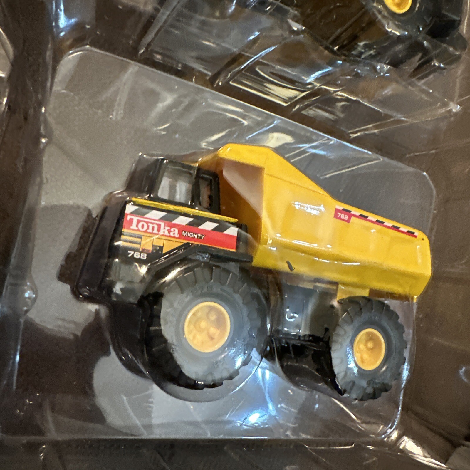 Lot of 4 Tonka Rewards Center heavy equipment vehicles in box T21