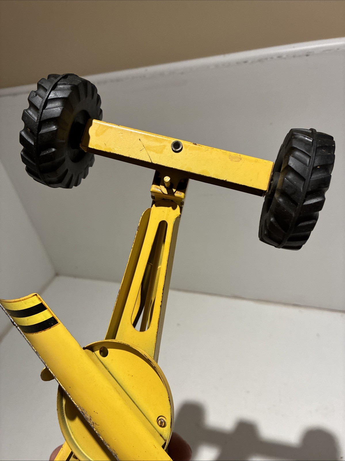 Tonka Truck ROAD GRADER DIe Cast Steel 1950-60’s 17in. Long STEERING