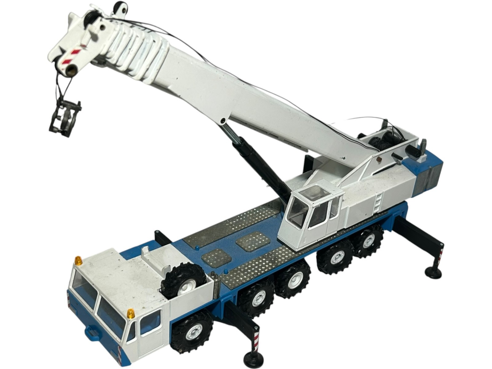 VTG Conrad 1/50 8-Axle Mobile Crane White & Blue Model 2081 West Germany