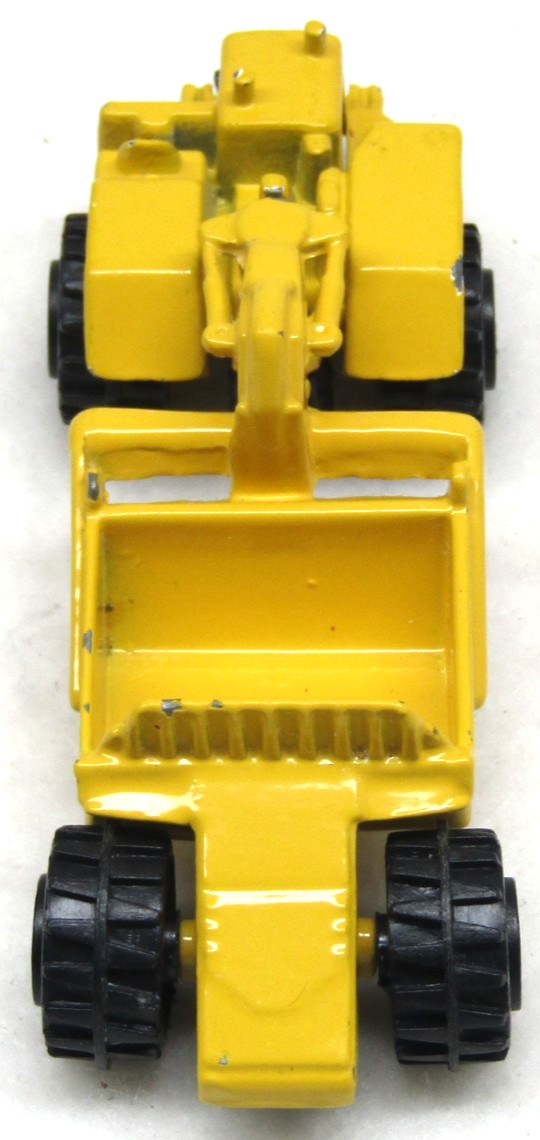 Zee Toys P377 Scraper Construction Work Heavy Equipment Yellow 1:64 Diecast 1979