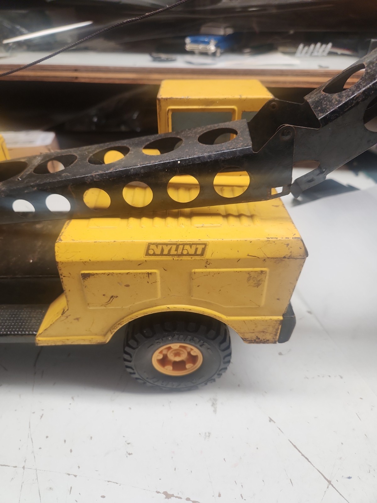Vintage NYLINT MICHIGAN CRANE PRESSED STEEL 60&rsquo;S