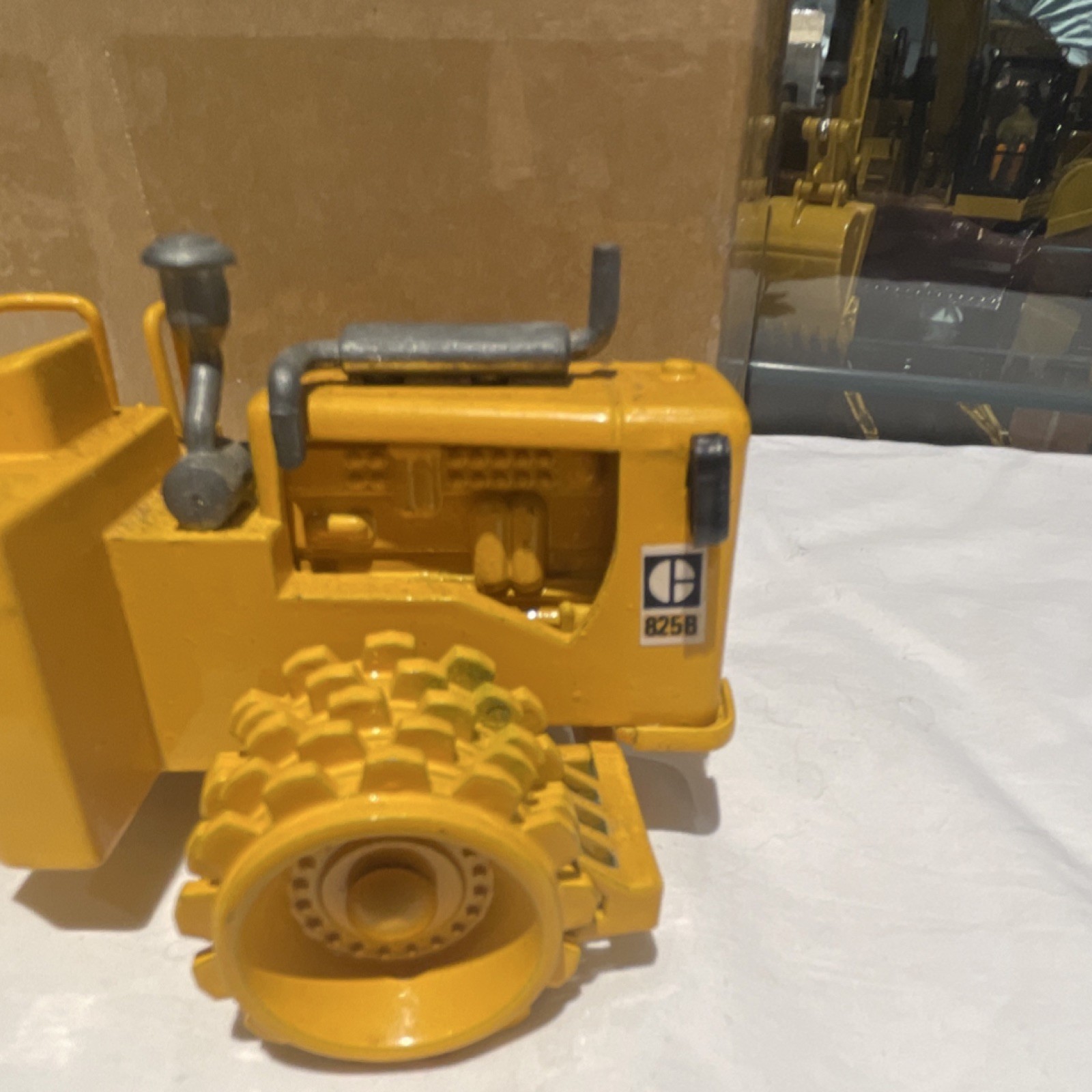 CAT 825B Compactor Diecast Model Yellow Metal Construction Vehicle