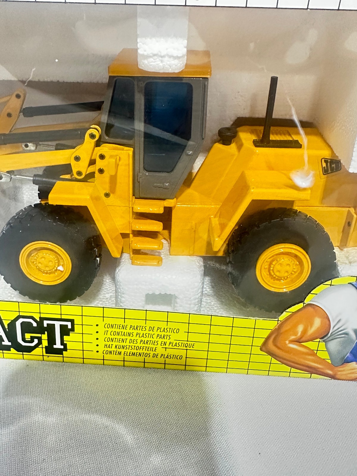JCB 435 Wheel Loader By Joal 1/35th Scale
