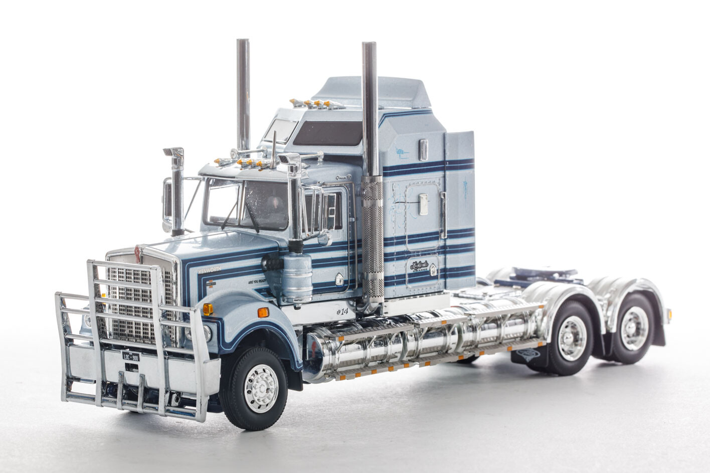 Kenworth T900 Legend Prime Mover Truck – Lockinda Drake 1:50 Scale #Z1914-18 New