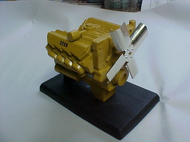 Caterpillar Cat 3208 Engine – NZG 1:10 Scale Diecast Model