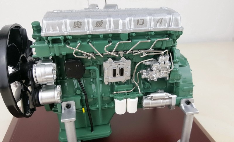 1:12 Wuxi Diesel CA6DM Engine Construct Machinery Equipment Diecast Model