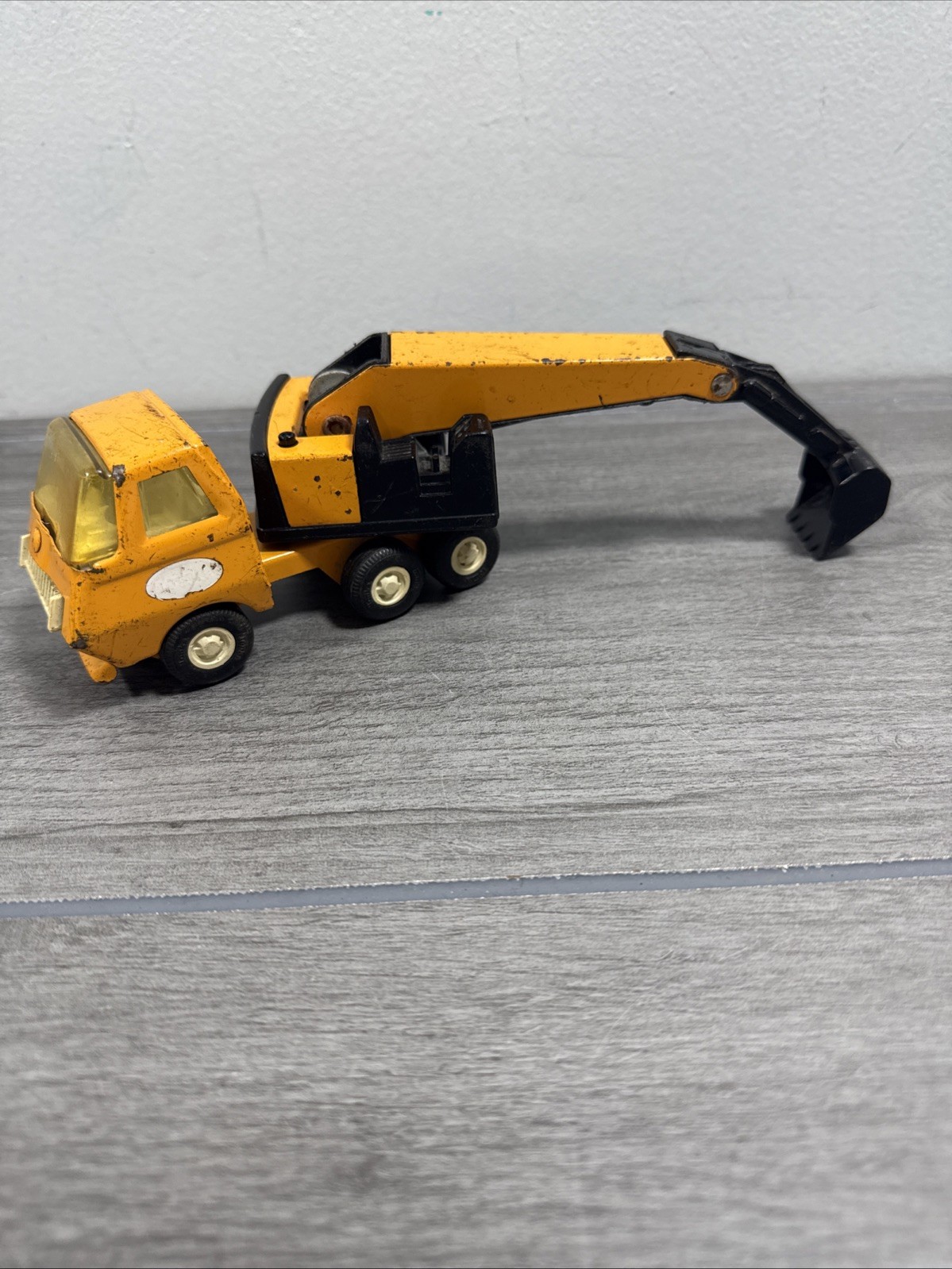 Vintage 1970s Tonka 55010 Toy Metal Excavator Backhoe 5.75&Prime; Antique Truck