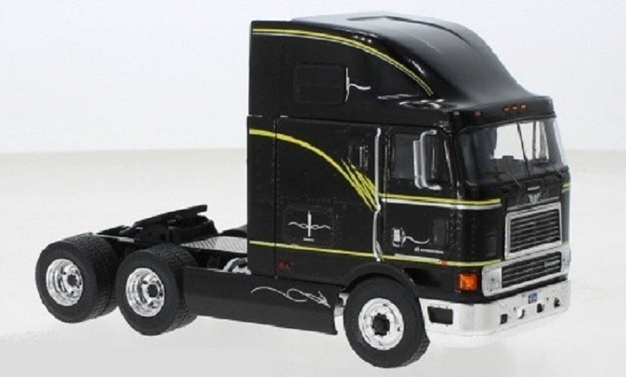 IXO TR169 International Eagle COE Tractor – Black 1/43 Die-cast MIB