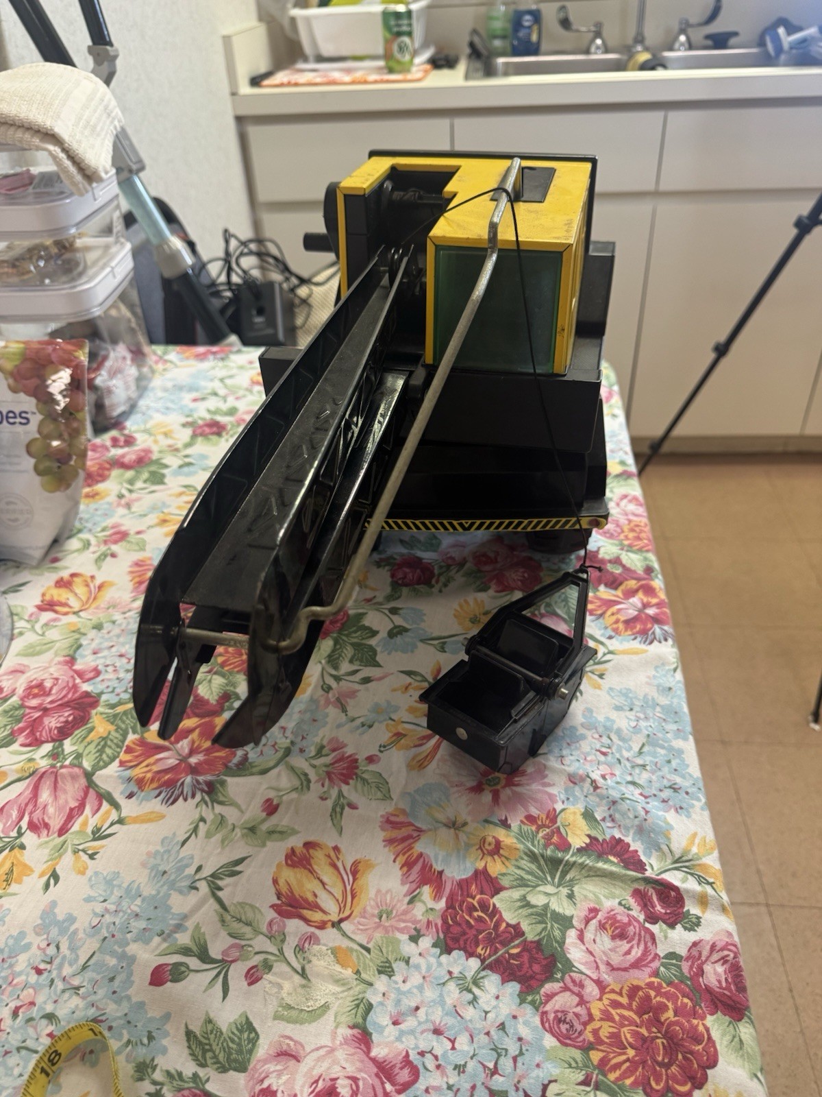 ORIGINAL TONKA MIGHTY DIESEL CRANE XMB 975 Crane Works With Crank And Line