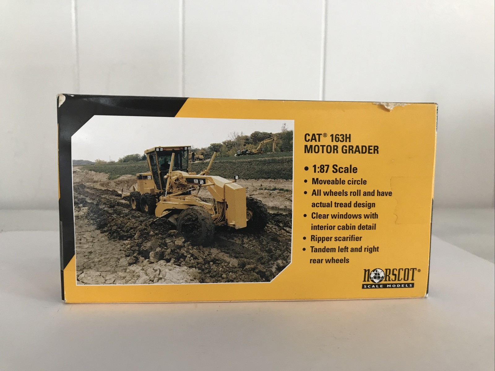 Cat 163H Motor Grader 1:87 Scale Metal Model #55403 Norscot 2008 In The Box