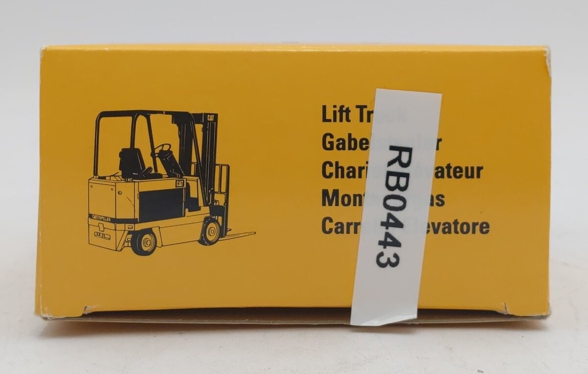 NZG 225 1:50 Caterpillar M50B Lift Truck/Box
