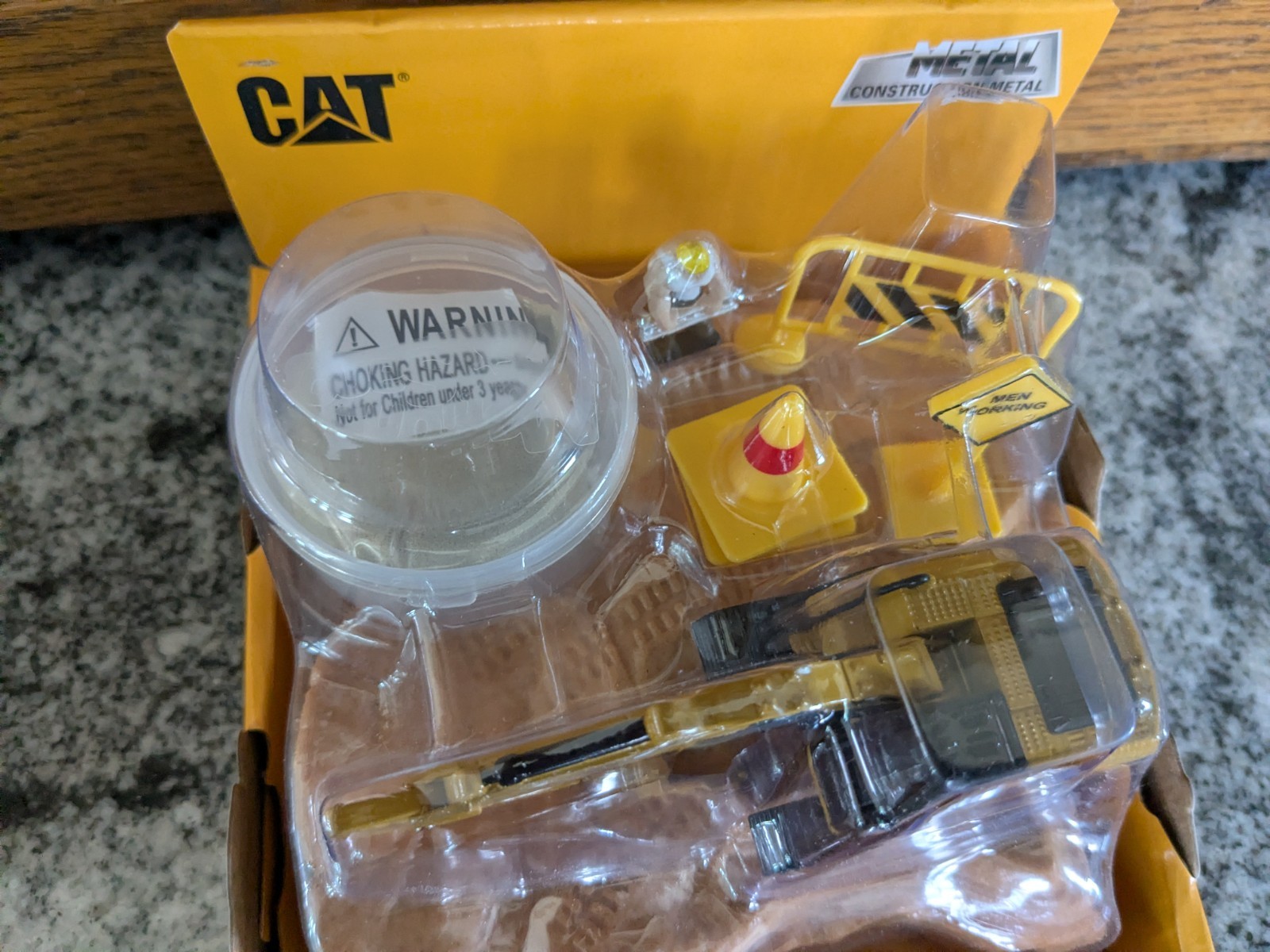 3 pc Diecast Masters CAT earth movers 1:87 HO Scale