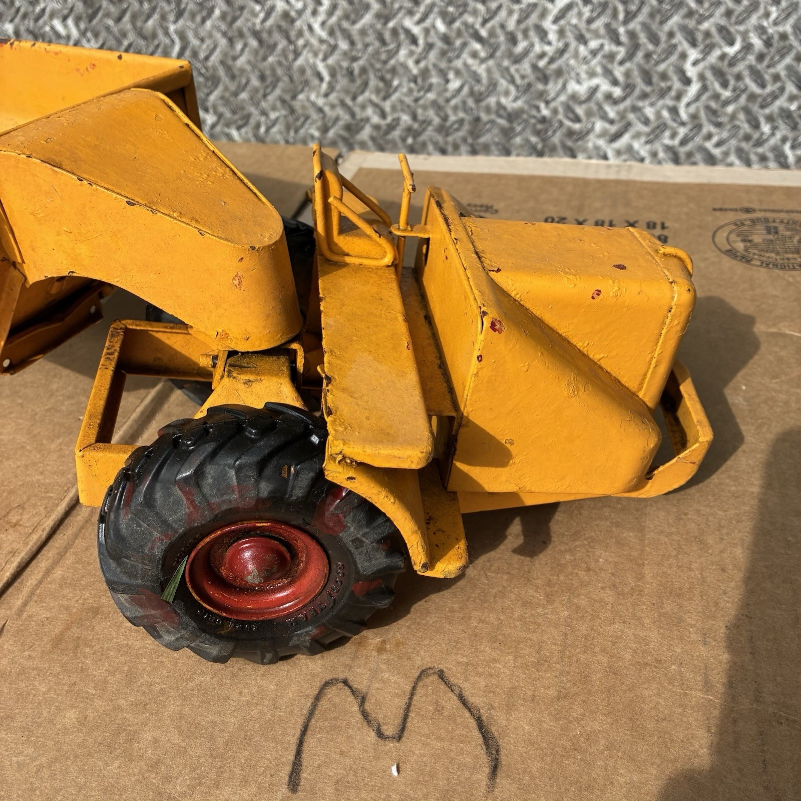 DUMP BOTTOM EARTH MOVER STEEL TOY VINTAGE