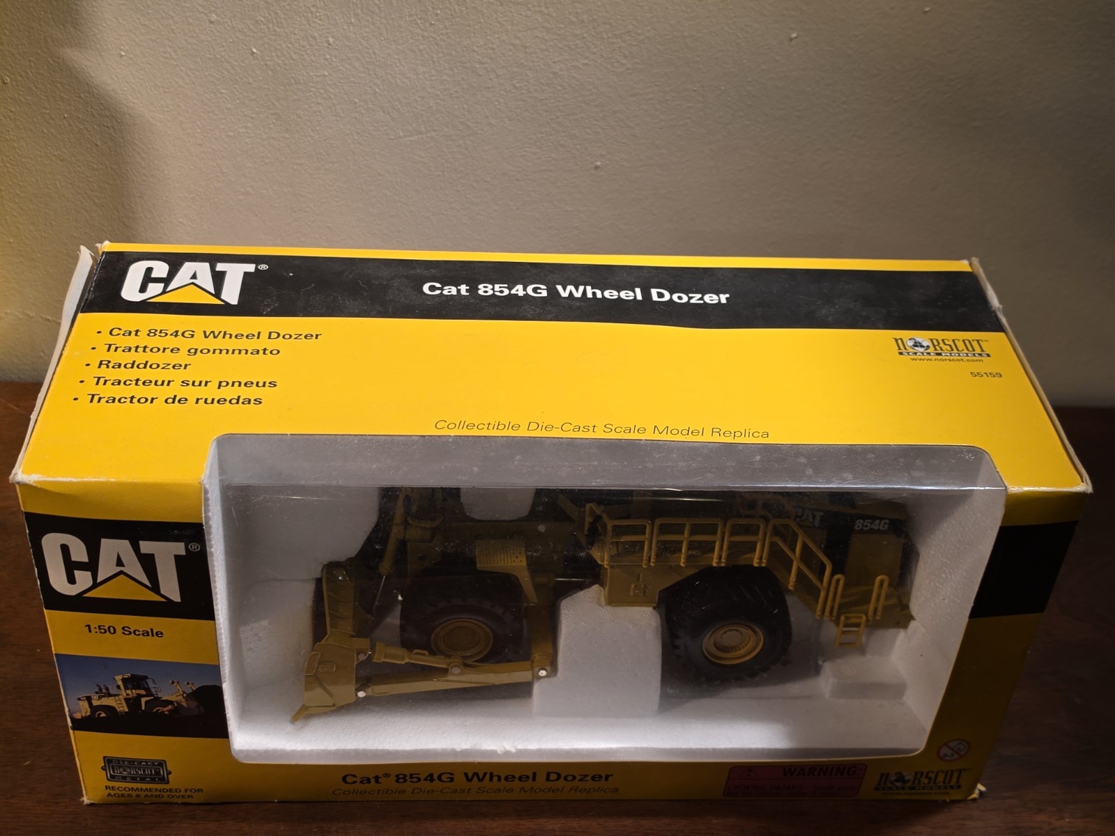 W/ BOX Norscot #55159 1:50 Scale Diecast CAT 854G Wheel Dozer 2005 Caterpillar