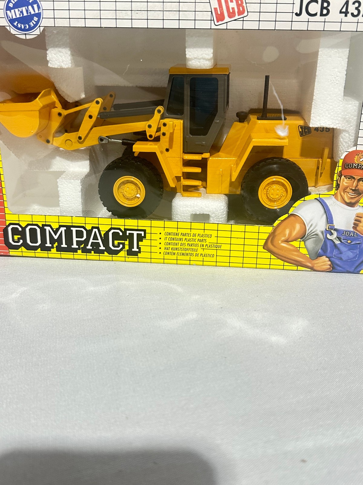 JCB 435 Wheel Loader By Joal 1/35th Scale