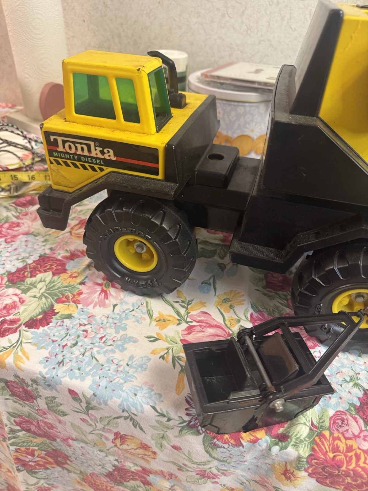 ORIGINAL TONKA MIGHTY DIESEL CRANE XMB 975 Crane Works With Crank And Line