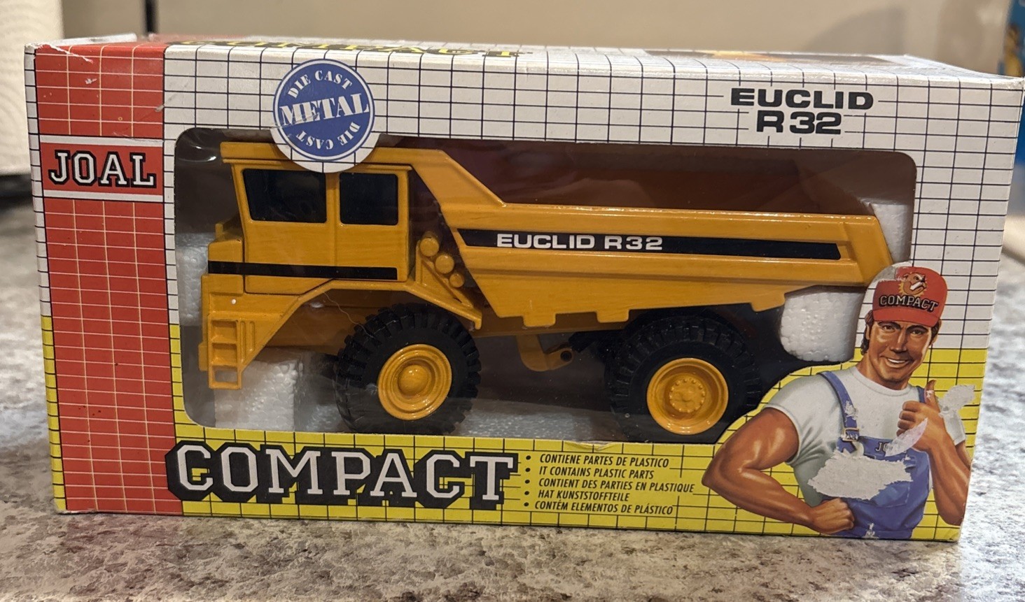 1/50 SCALE VOLVO BM 540 RIGID YELLOW DUMP TRUCK BRAND NEW IN ORIGINAL BOX