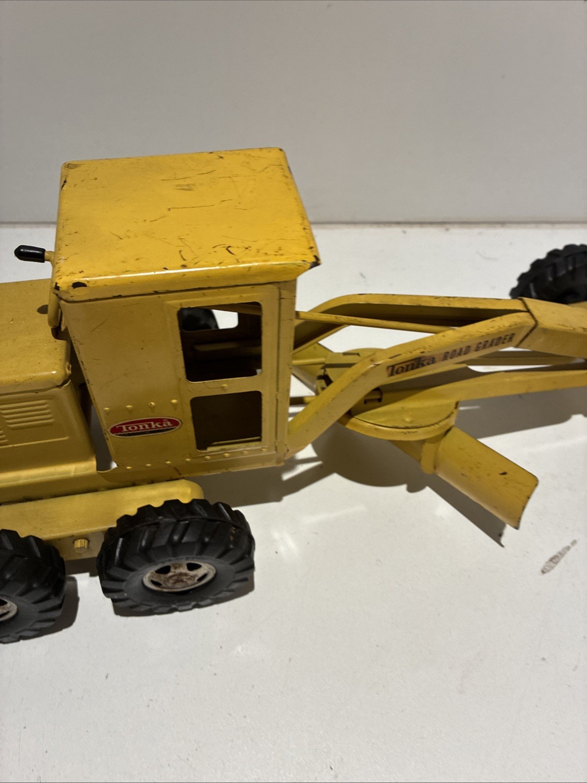Tonka Truck ROAD GRADER DIe Cast Steel 1950-60’s 17in. Long STEERING