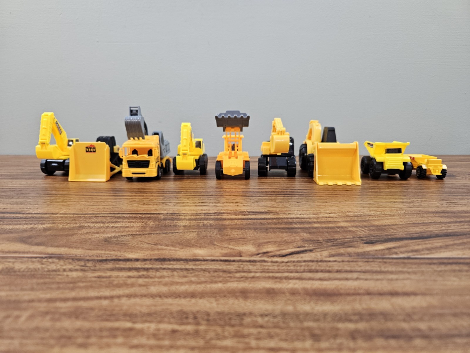 Dig Construction Lot of 9 Excavator Dump Trucks Backhoe Kids Toys Plastic