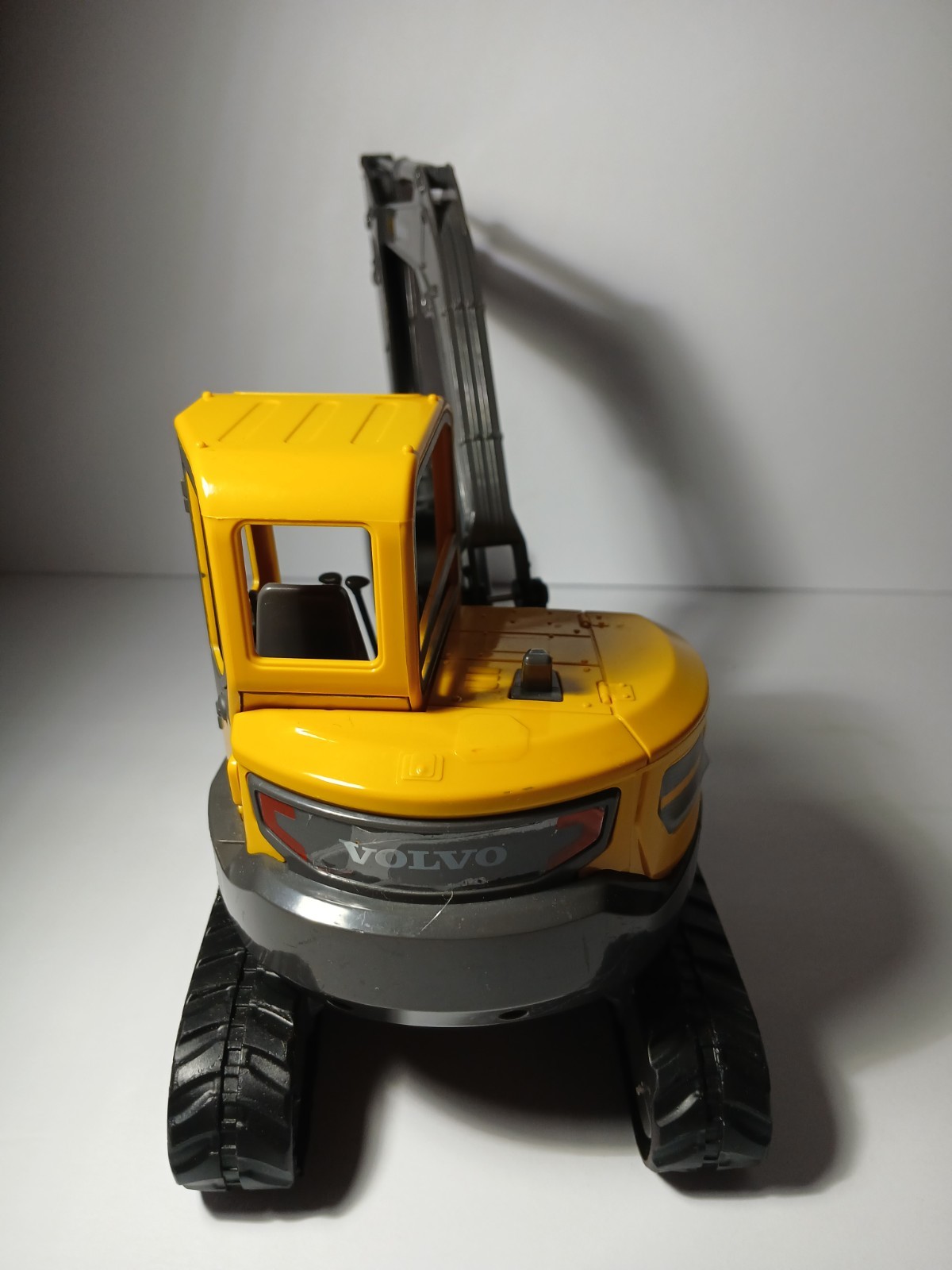 NEWRAY Volvo ECR88D Toy Excavator 1/18 Scale New Ray Loose Detailed Replica GUC